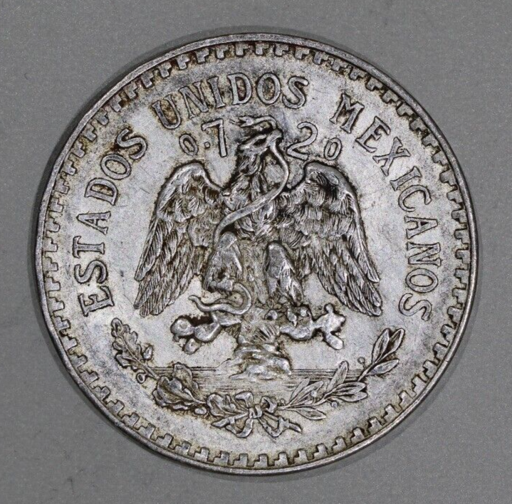 1920 - 1945 Mexico Silver Coin Un Peso Cap and Ray .720 fine